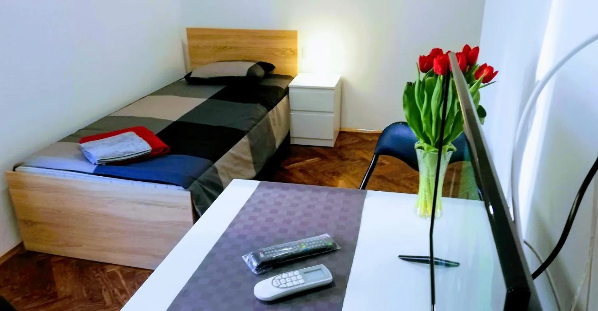 Pula-Center Apartments And Rooms