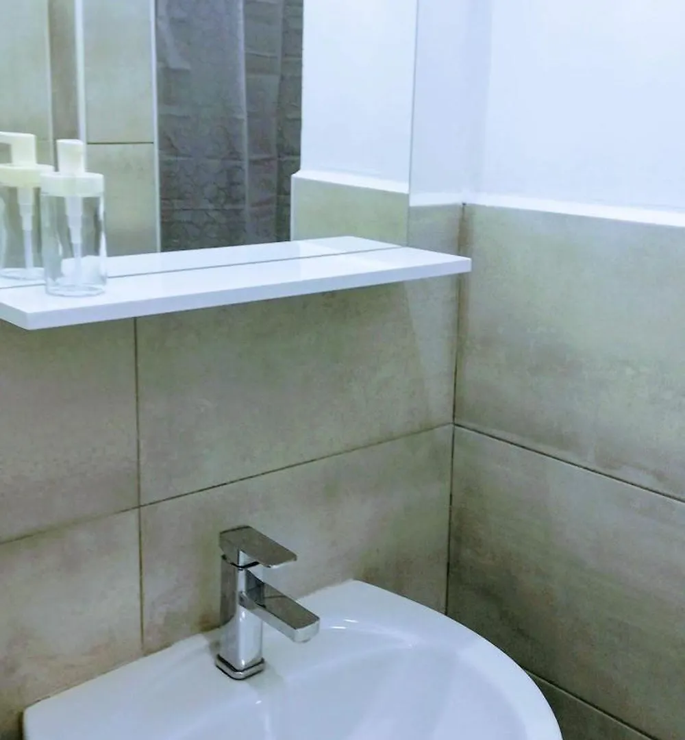 Pula-Center Apartments And Rooms 0*, Pula Croatia