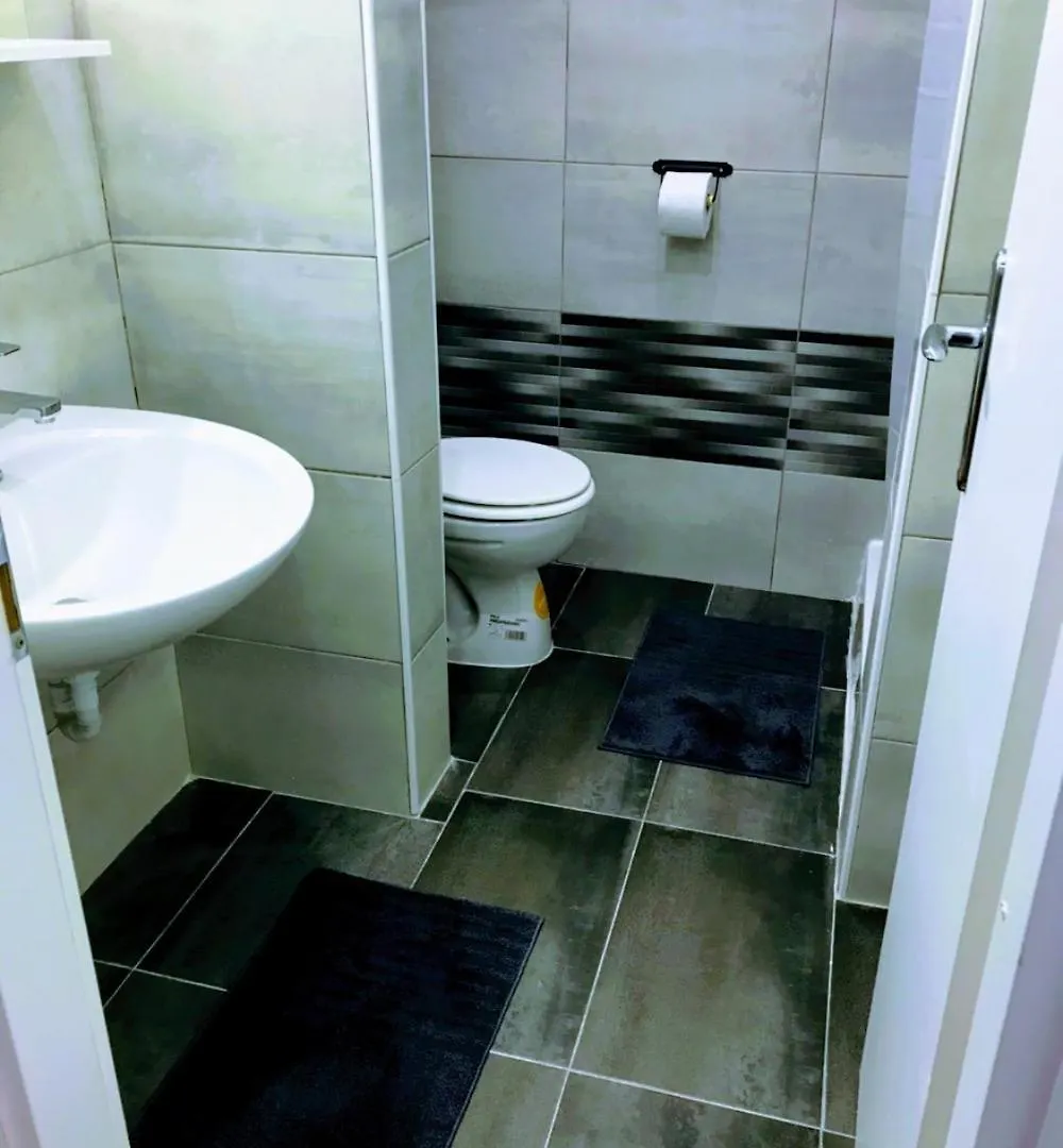Pula-Center Apartments And Rooms